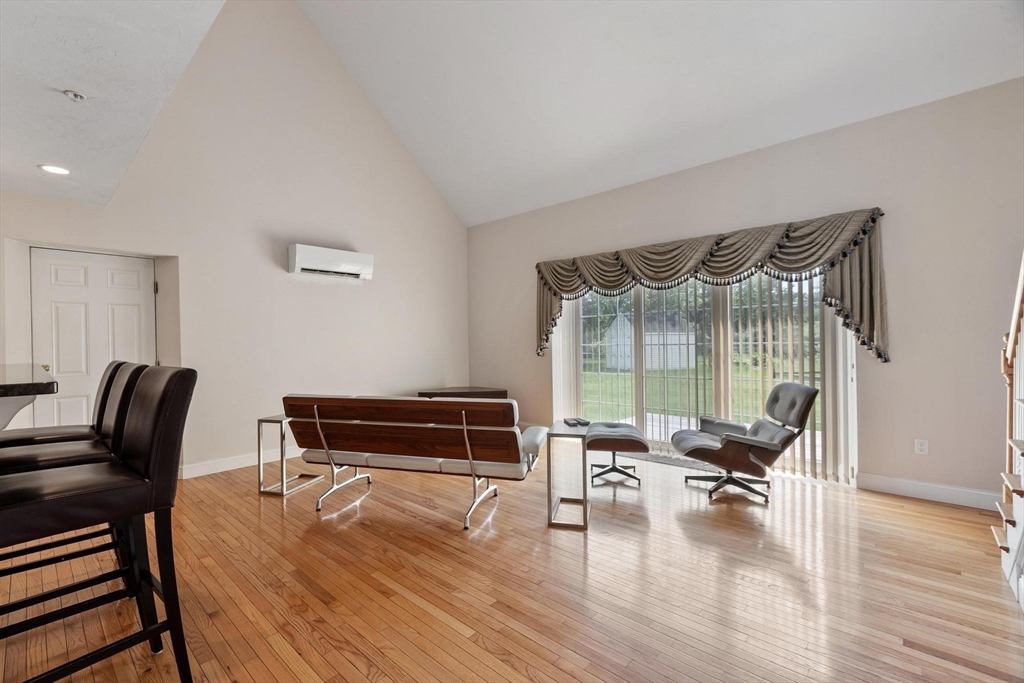 2 Adams Circle Property Photo 14