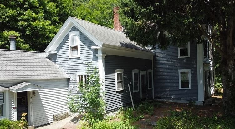 9 Olive Street Property Photo 3