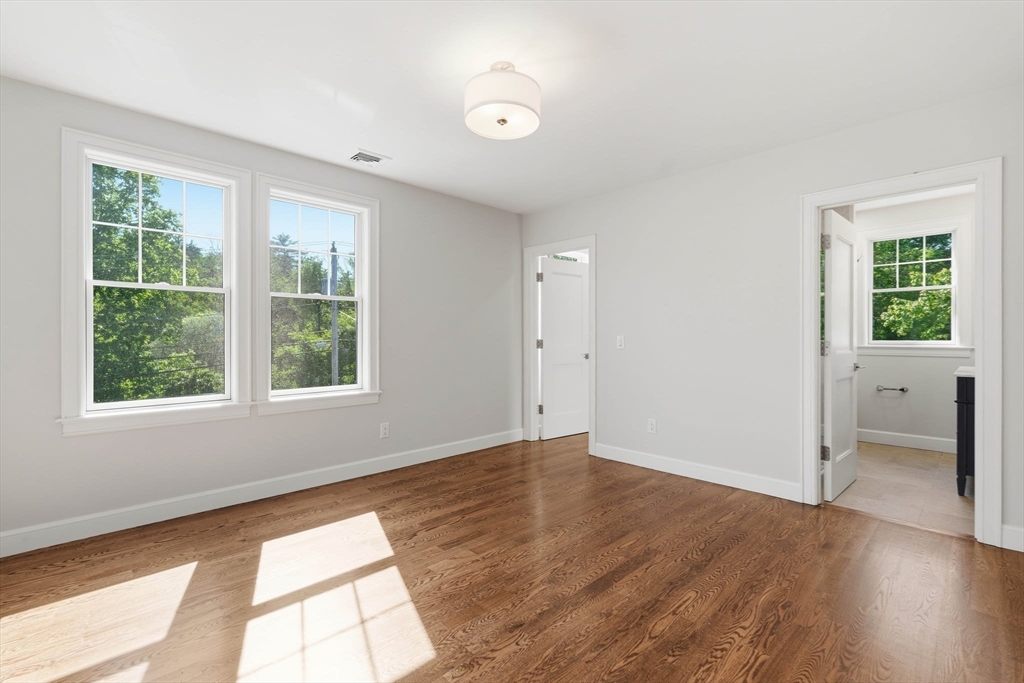 131 Maple Street Property Photo 24