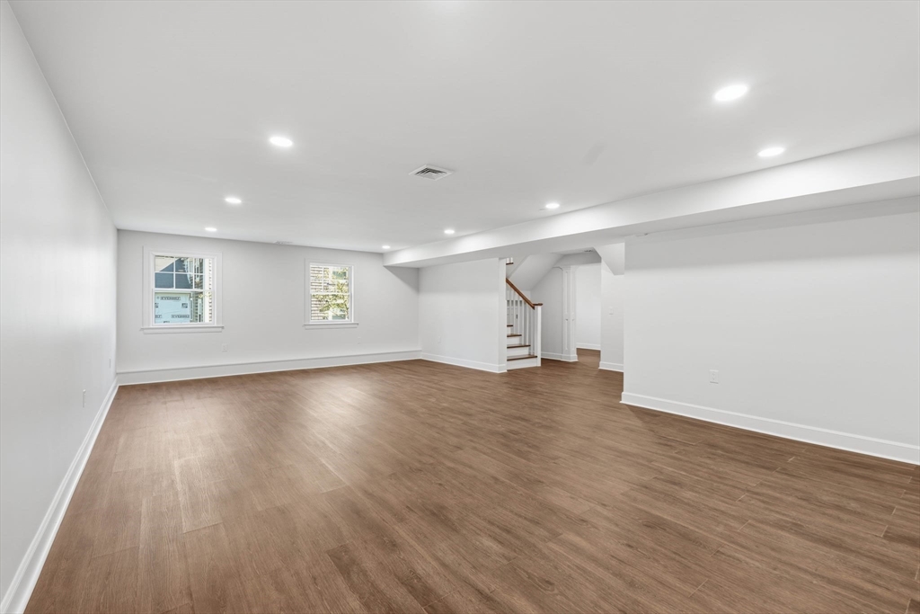 131 Maple Street Property Photo 33