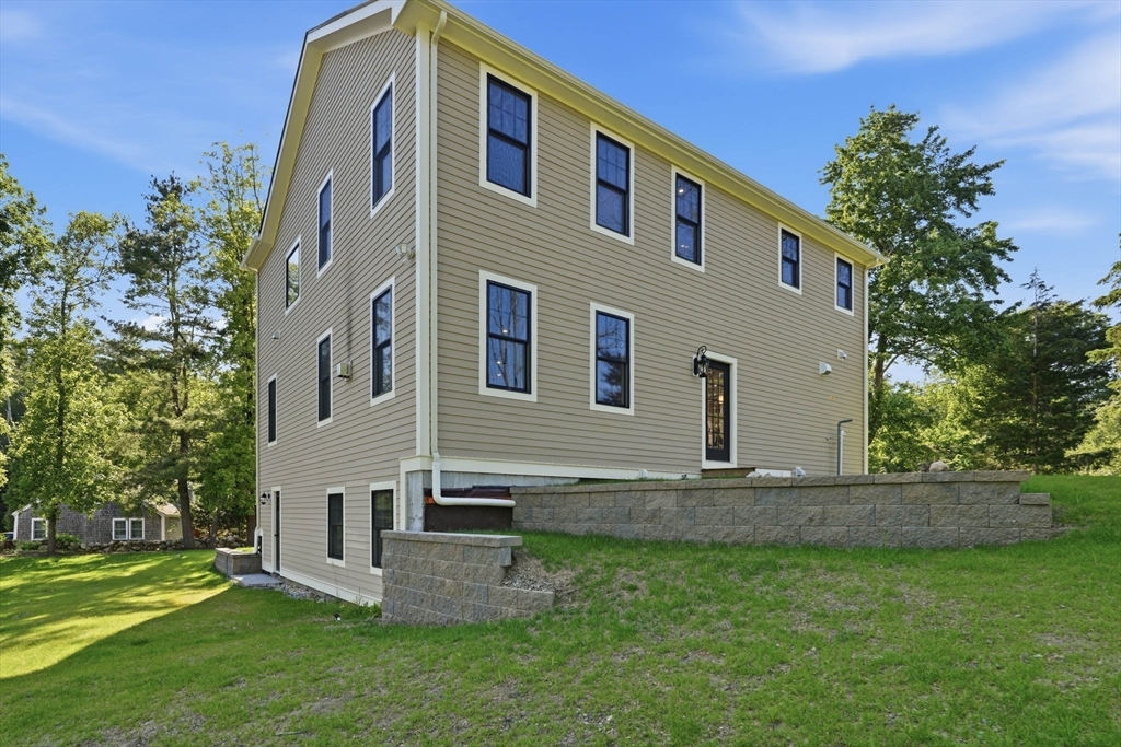 131 Maple Street Property Photo 39