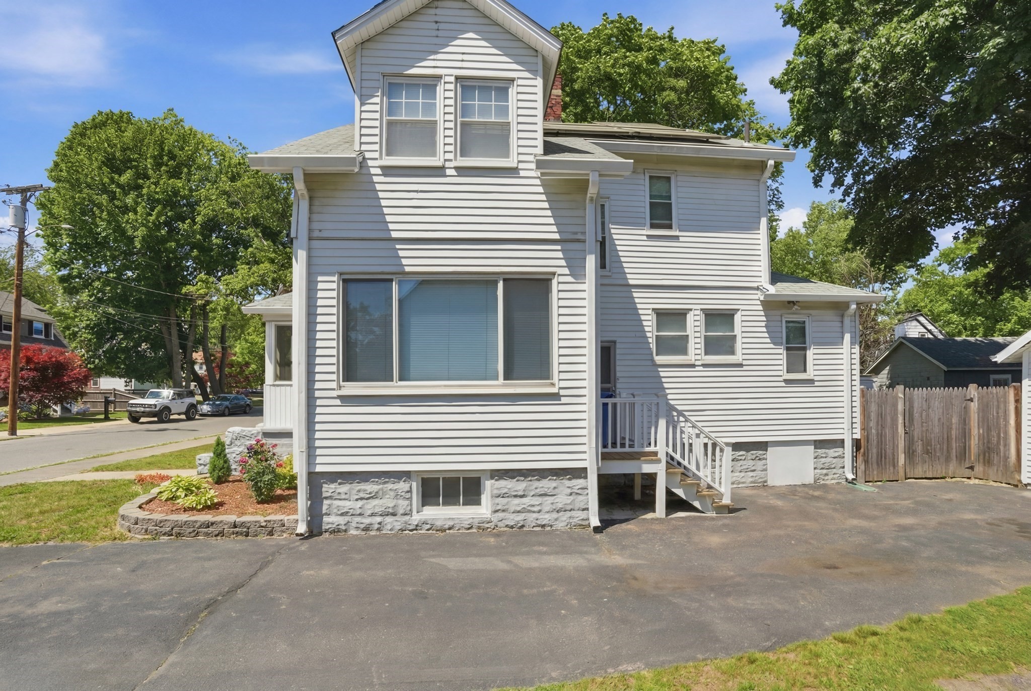 14 Katherine Road Property Photo 3