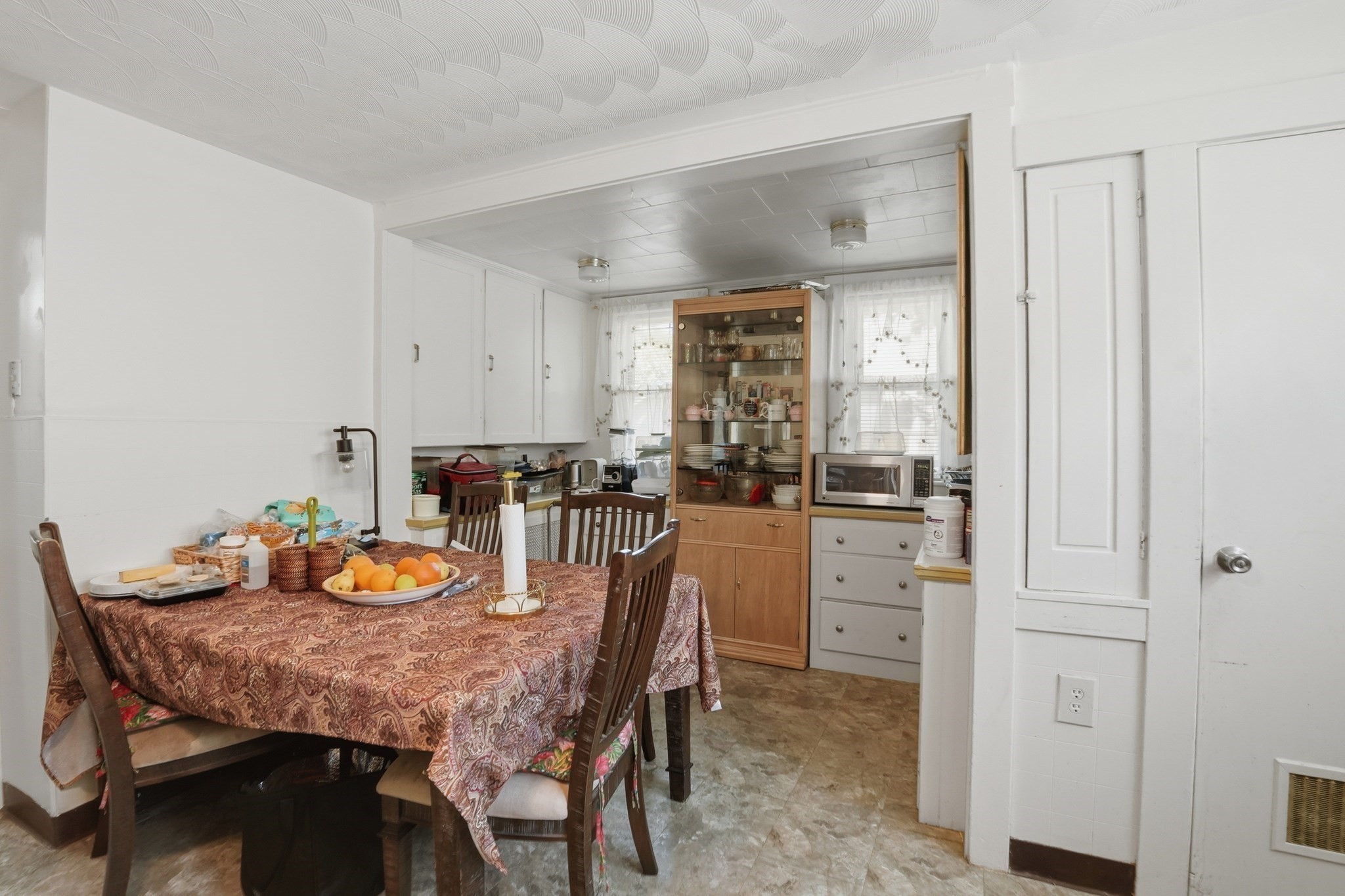 14 Katherine Road Property Photo 8