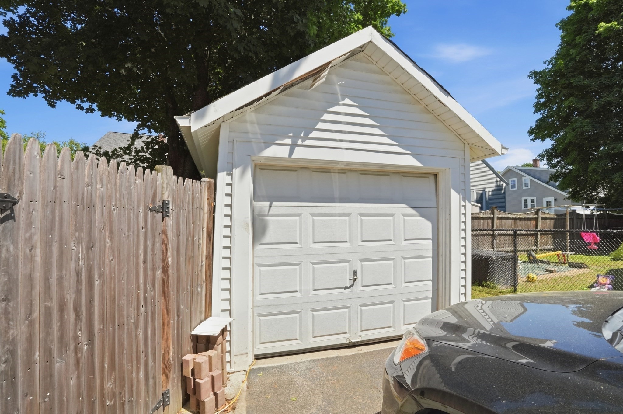 14 Katherine Road Property Photo 22