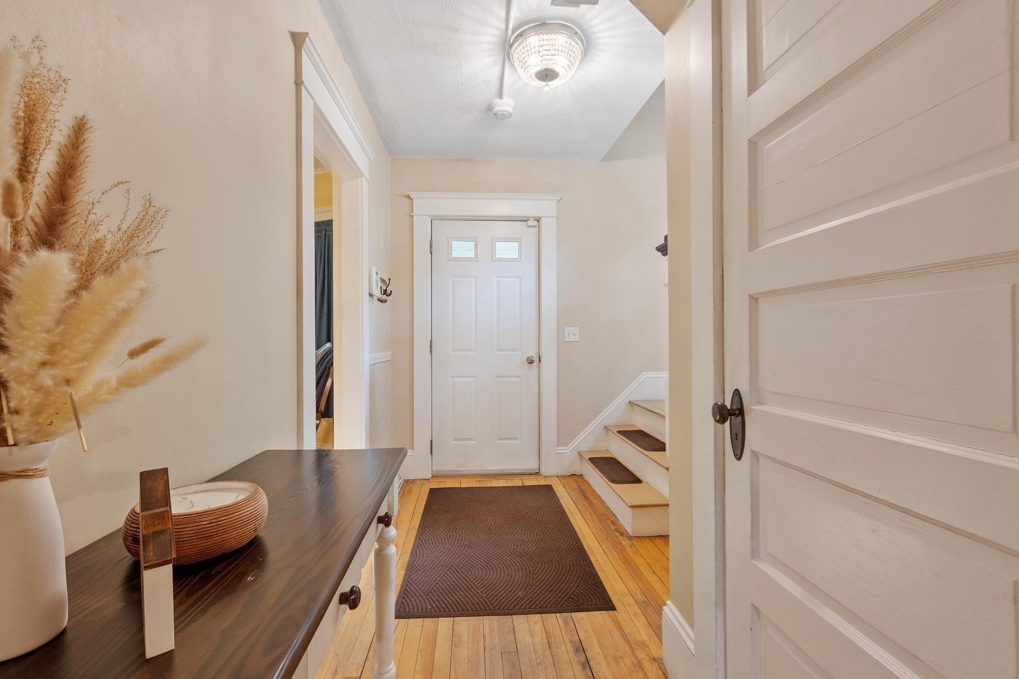 113 Simonds St Property Photo 13