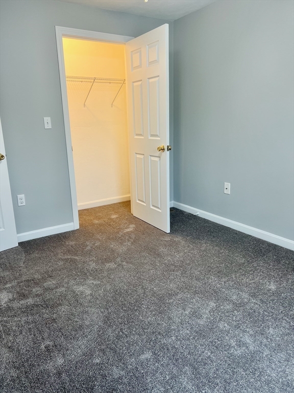 17 Foster St # 15 Property Photo 8