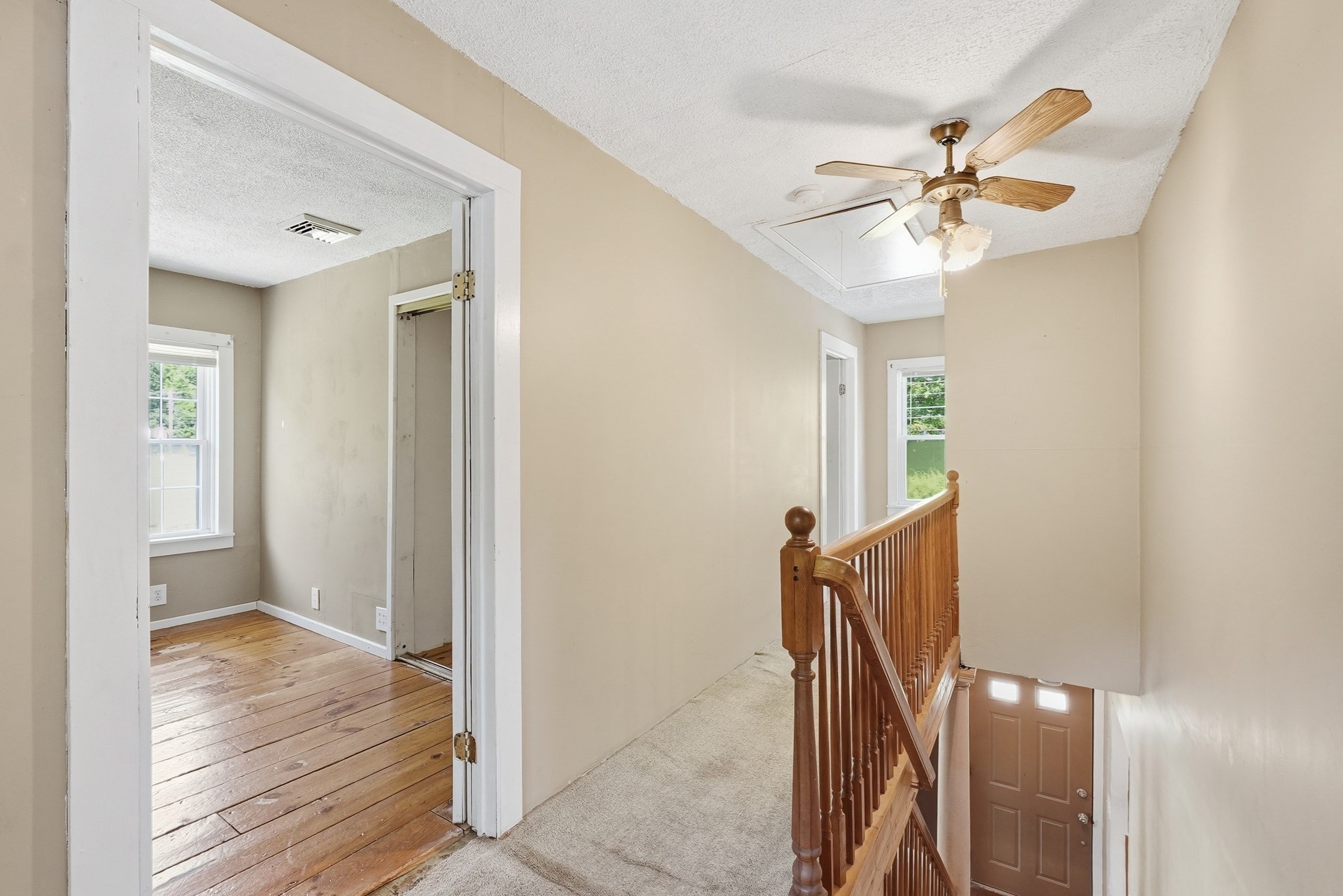 390 Main St Property Photo 20