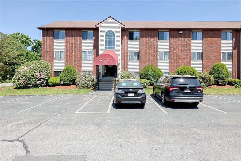 2400 Skyline Dr # 1 Property Photo 3