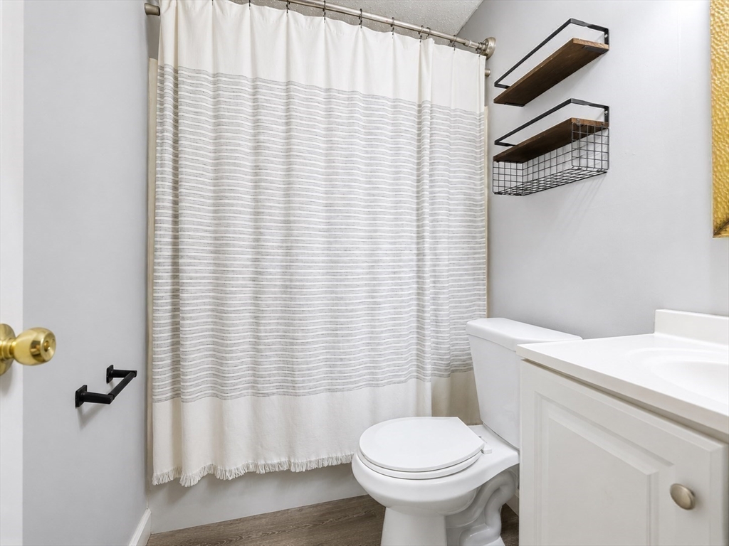 2400 Skyline Dr # 1 Property Photo 10