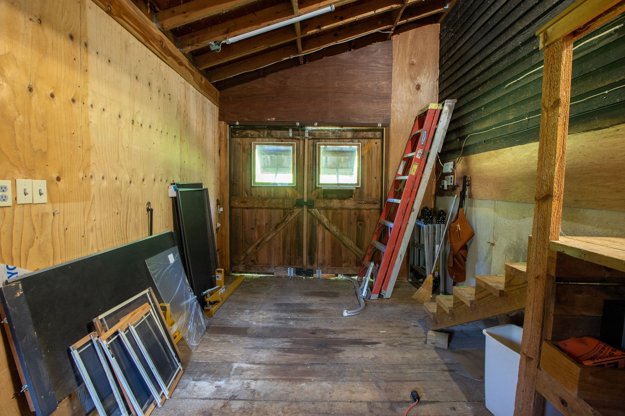 622 Spencer Rd. Property Photo 31
