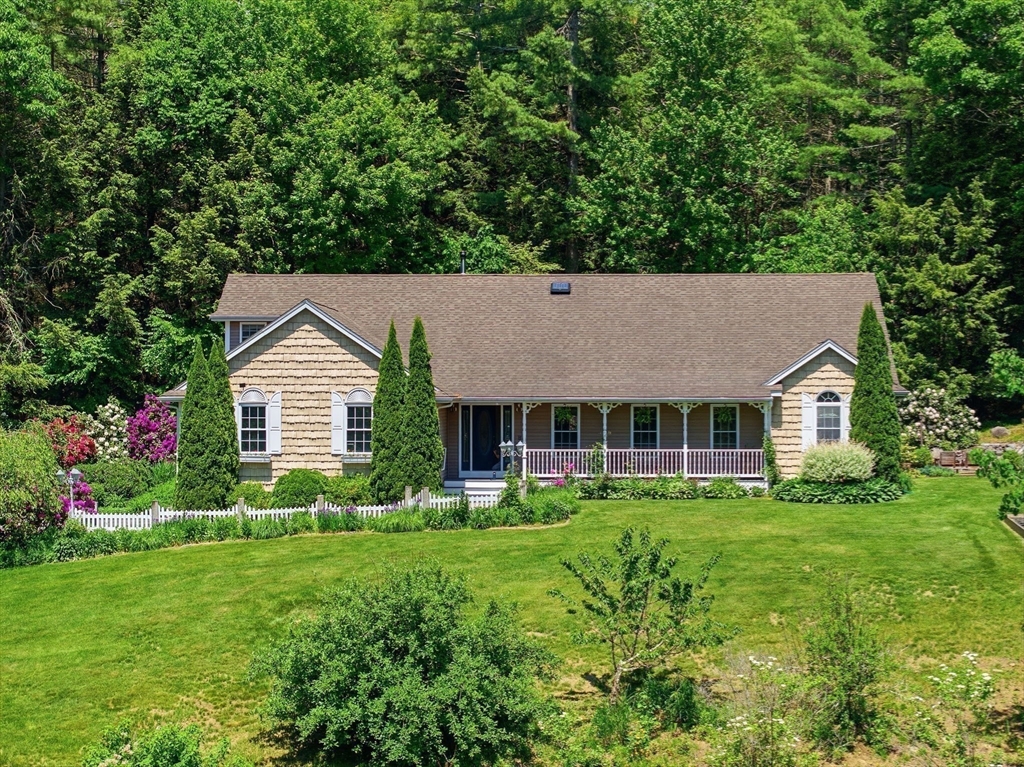 493 Hubbardston Rd Property Photo 1