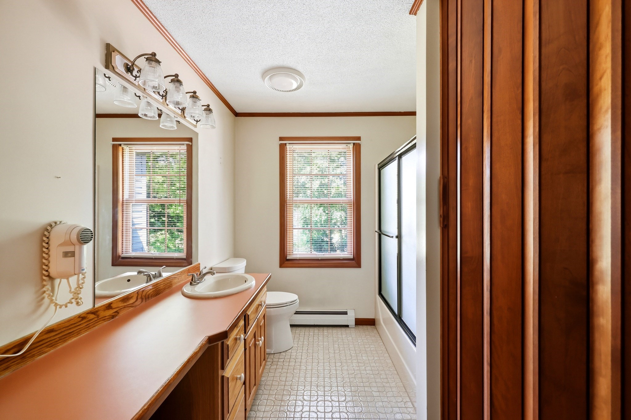 4 Ladyslipper Ln Property Photo 14