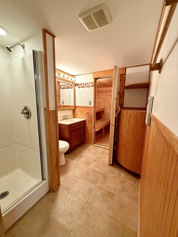 142 Yarmouth St Property Photo 29