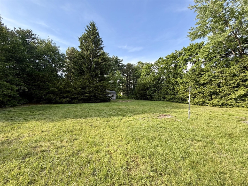142 Yarmouth St Property Photo 41