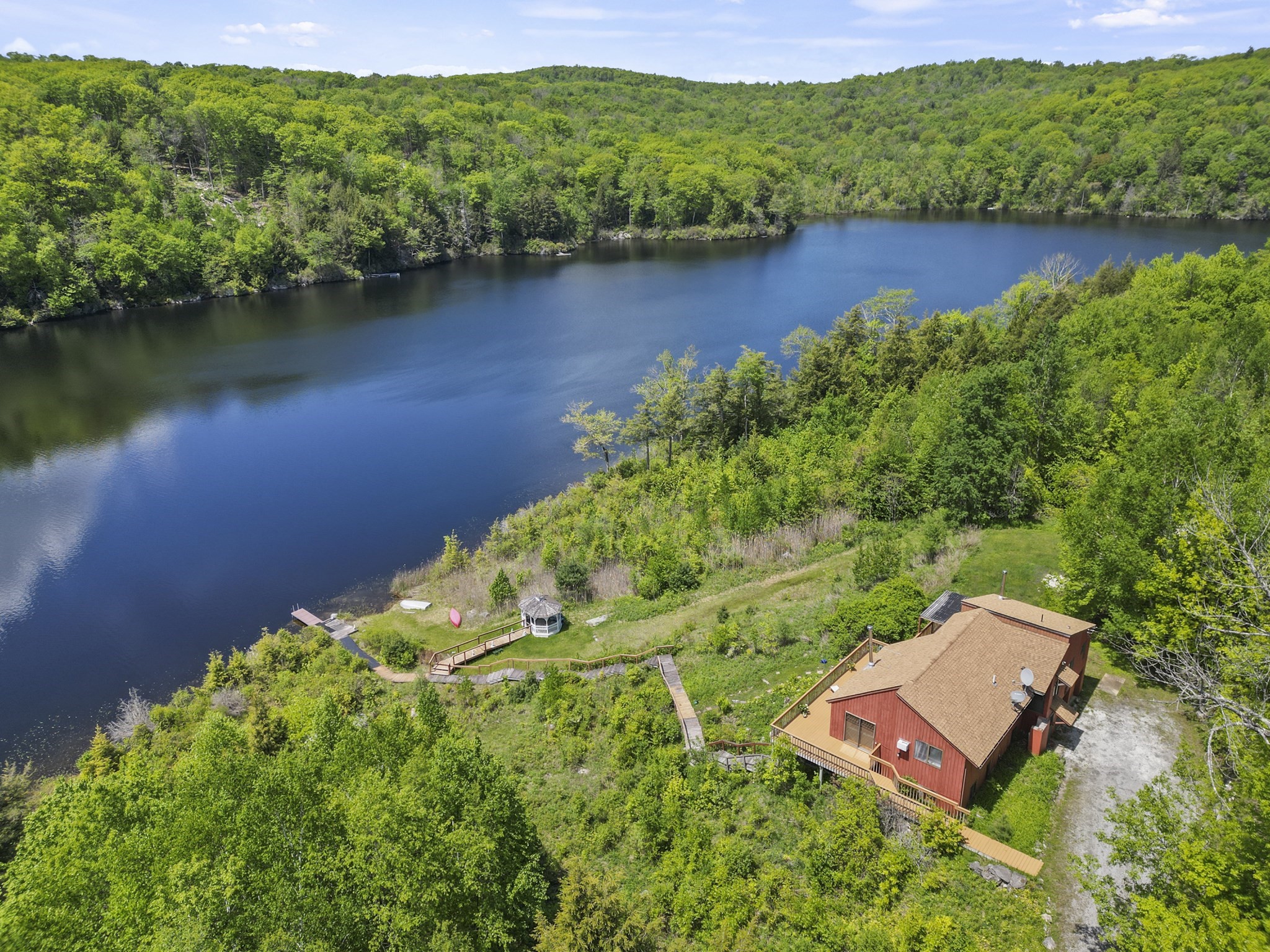 13 Hayes Pond Rd Property Photo 1
