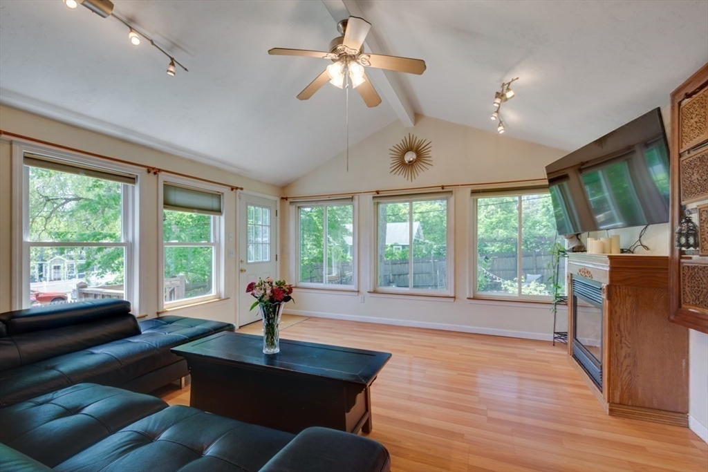 45 Riveredge Road Property Photo 1