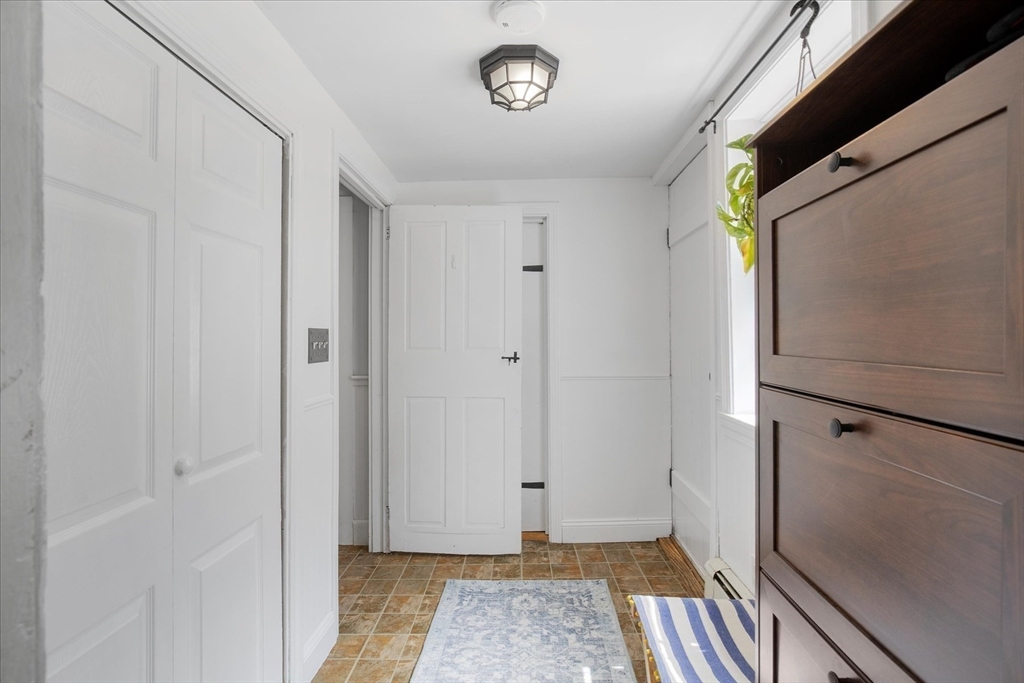 15 Carver St Property Photo 8