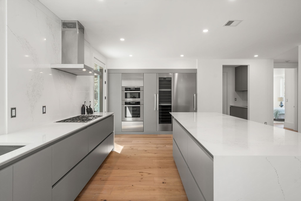 7 Whipple Rd Property Photo 6