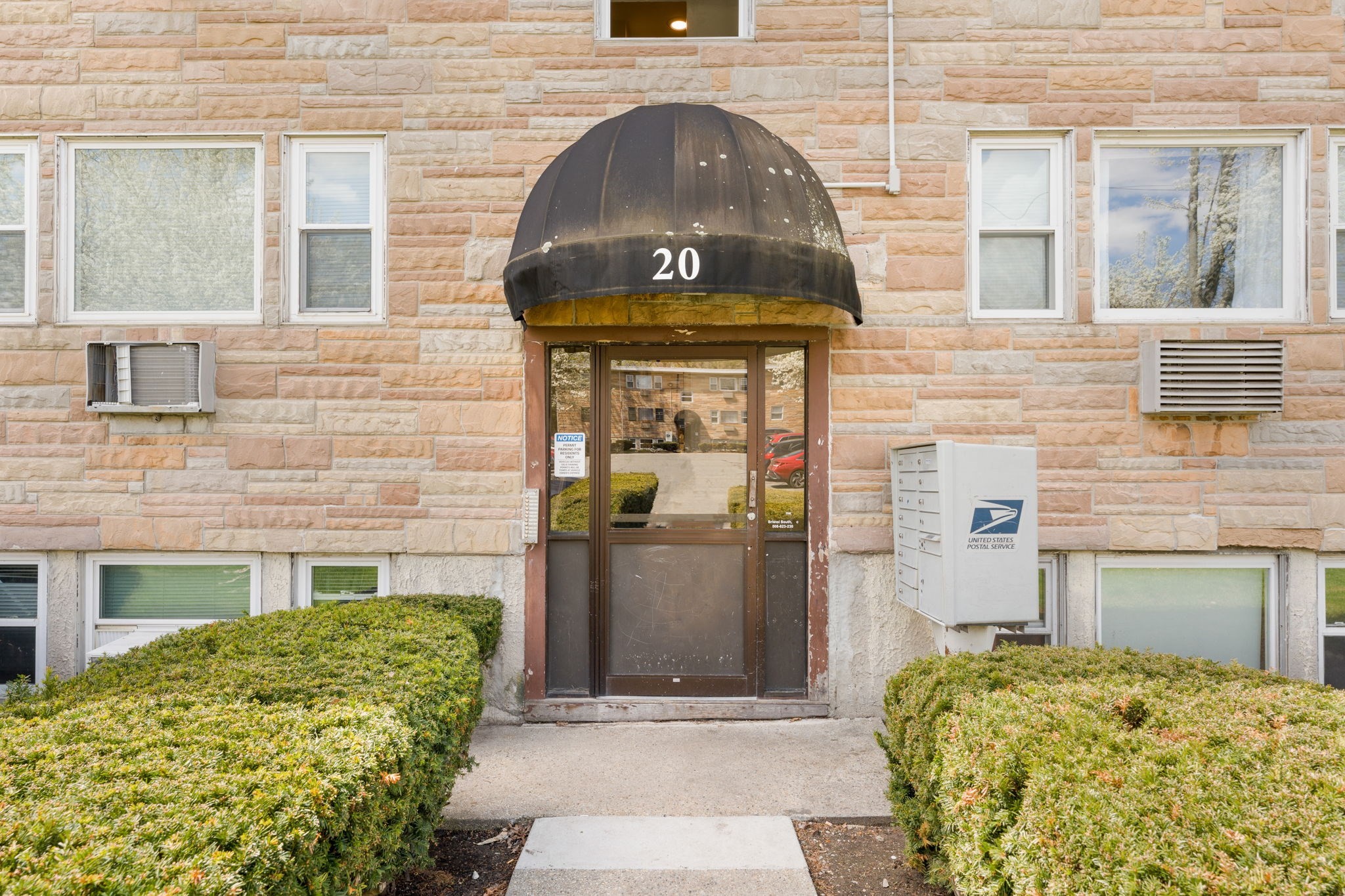 20 Auna Drive Unit 7 Property Photo 4