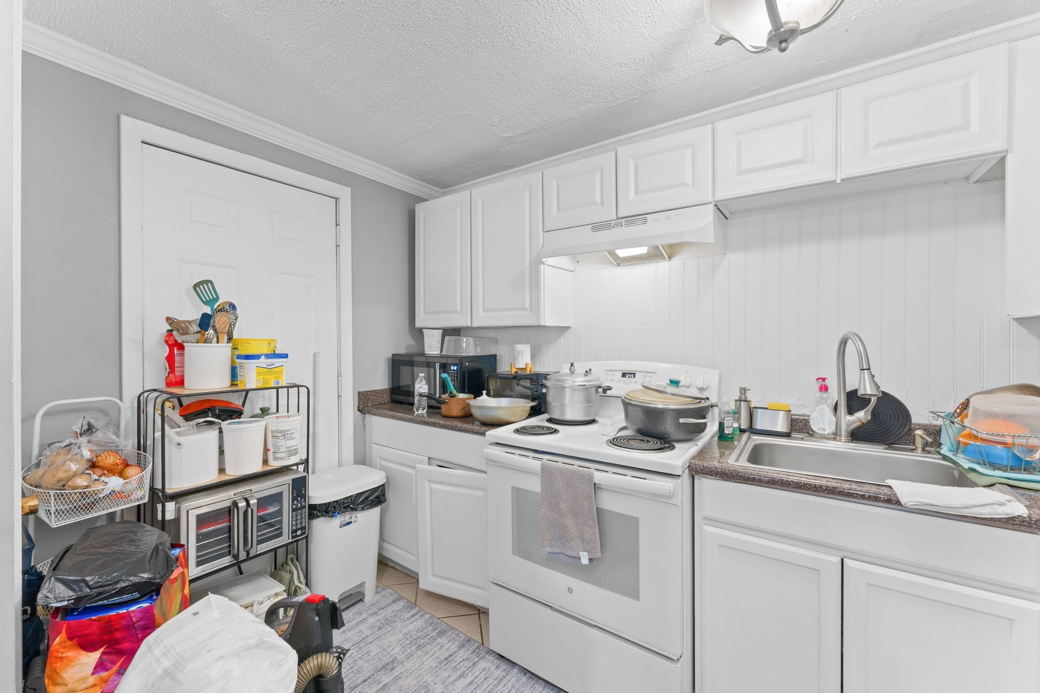 20 Auna Drive Unit 7 Property Photo 10