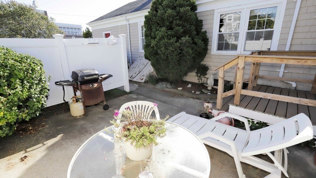 672 W Rodney French Blvd Property Photo 37
