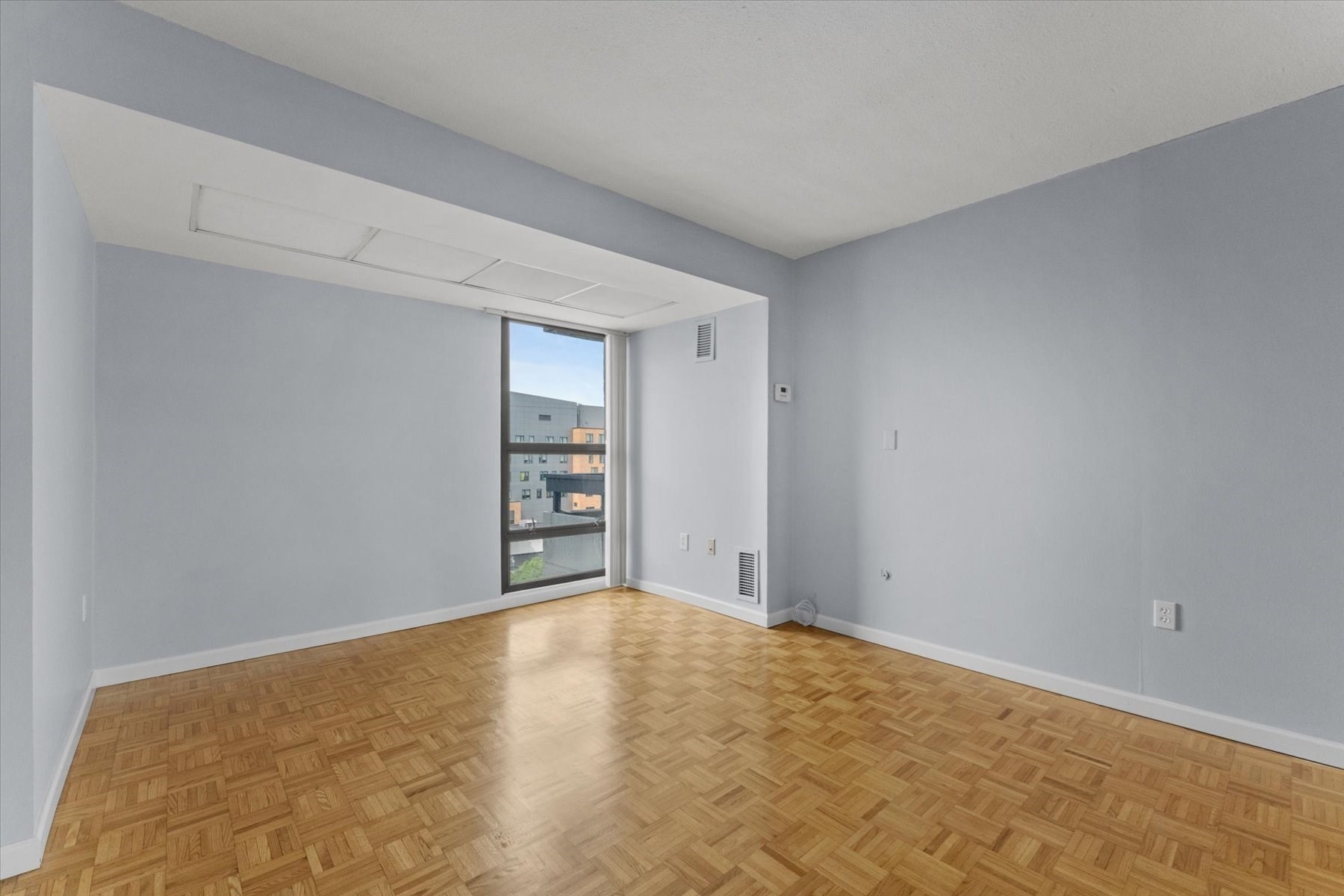 566 Commonwealth Ave # 703 Property Photo 7