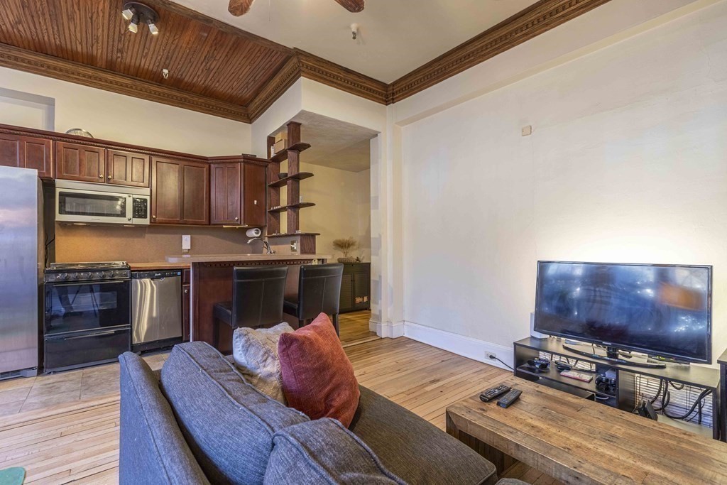 250 Commonwealth Ave # 22 Property Photo 5