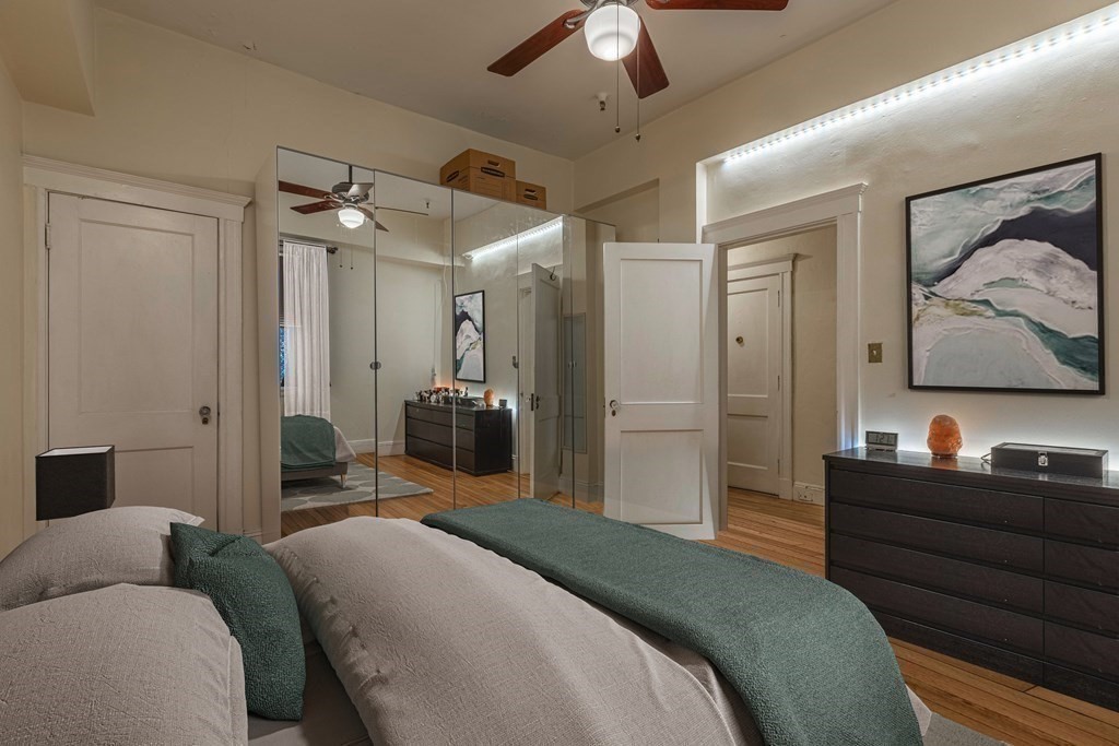 250 Commonwealth Ave # 22 Property Photo 6