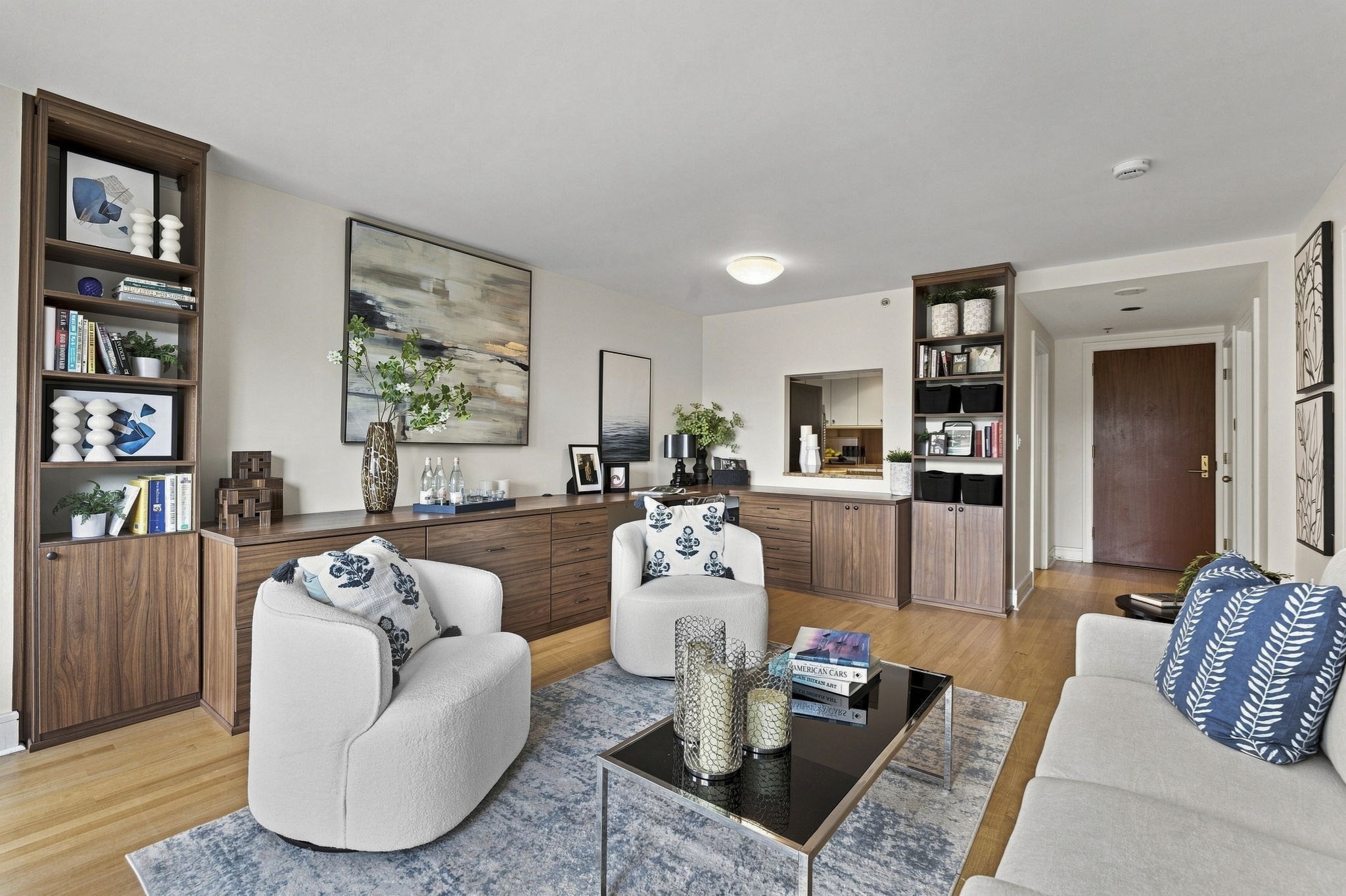 75-83 Cambridge Parkway # E405 Property Photo 7