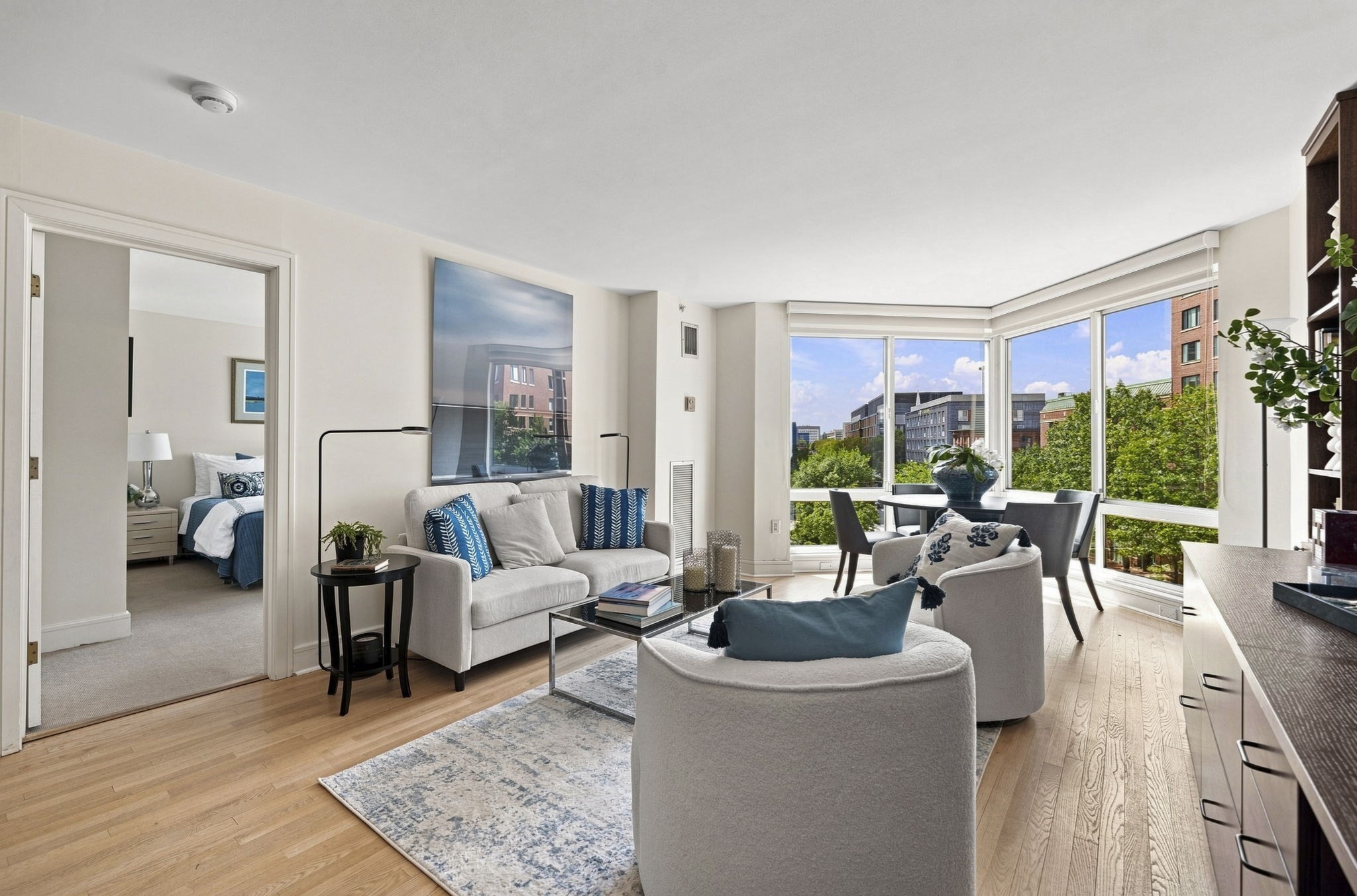 75-83 Cambridge Parkway # E405 Property Photo 8