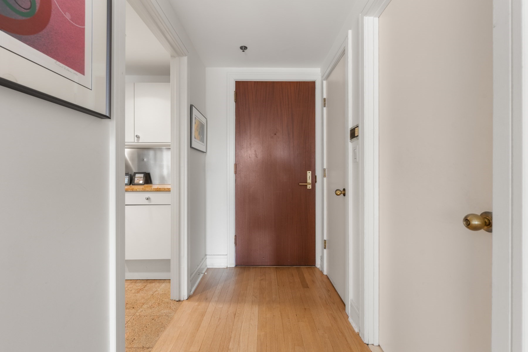 75-83 Cambridge Parkway # E405 Property Photo 22