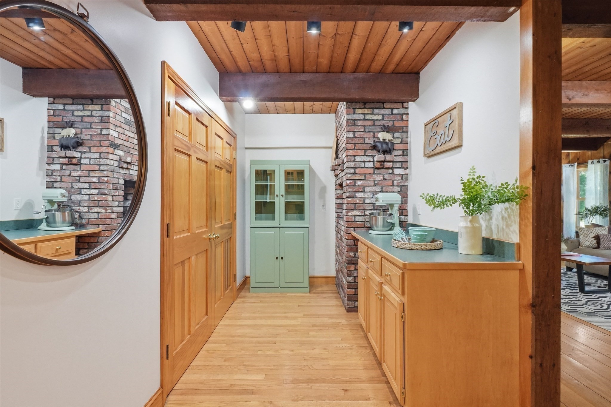 770 Boxford Street Property Photo 11