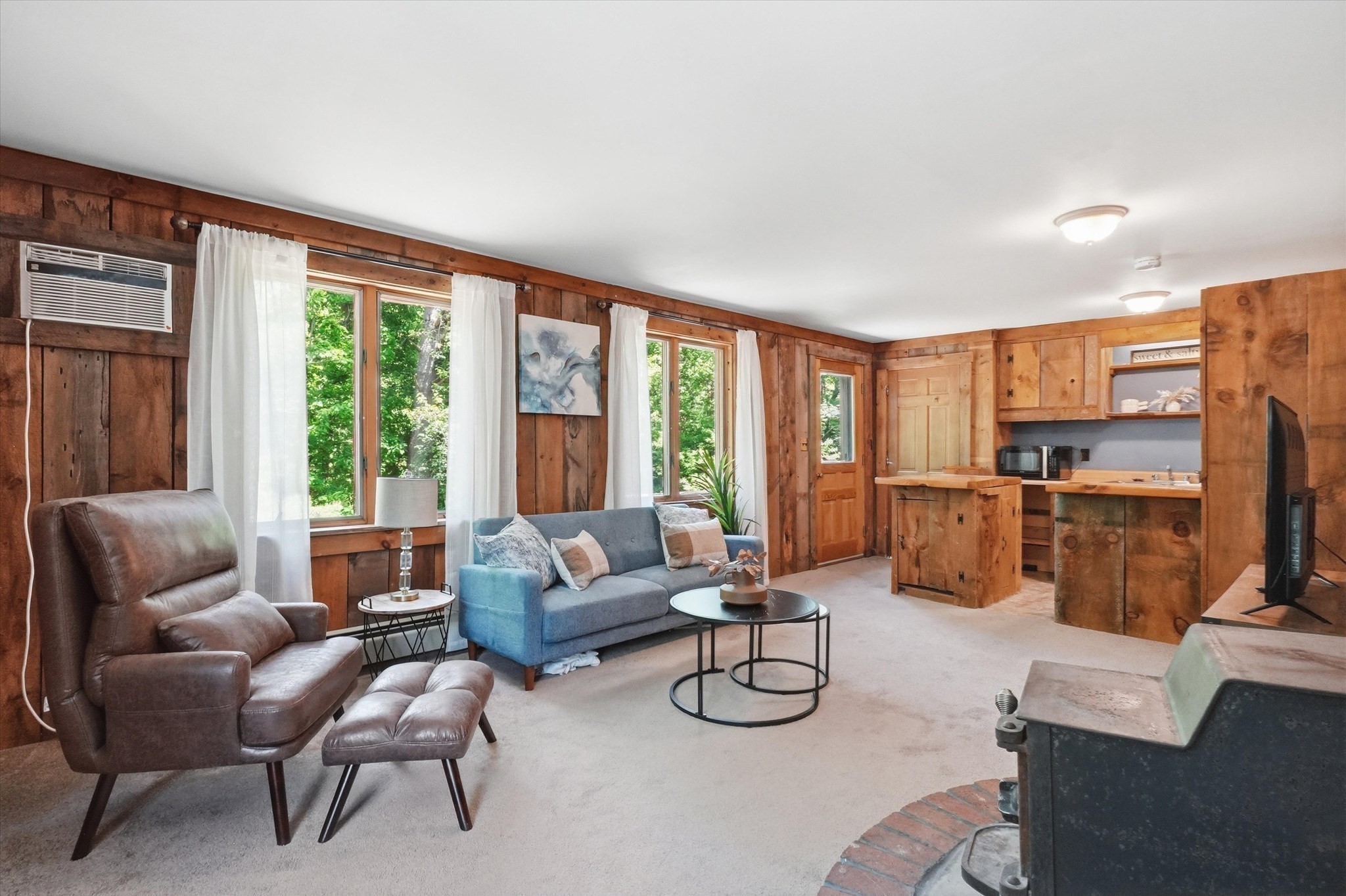 770 Boxford Street Property Photo 29