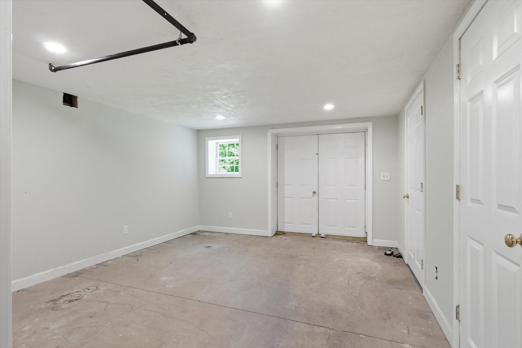 770 Boxford Street Property Photo 34