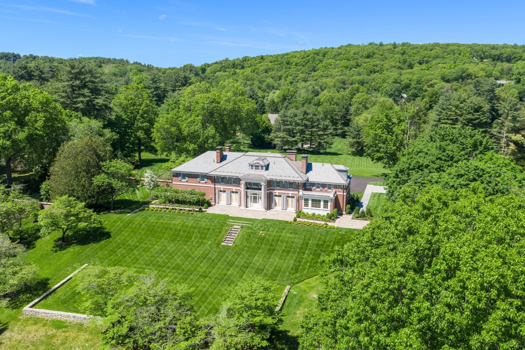 15 Farm Street Property Image