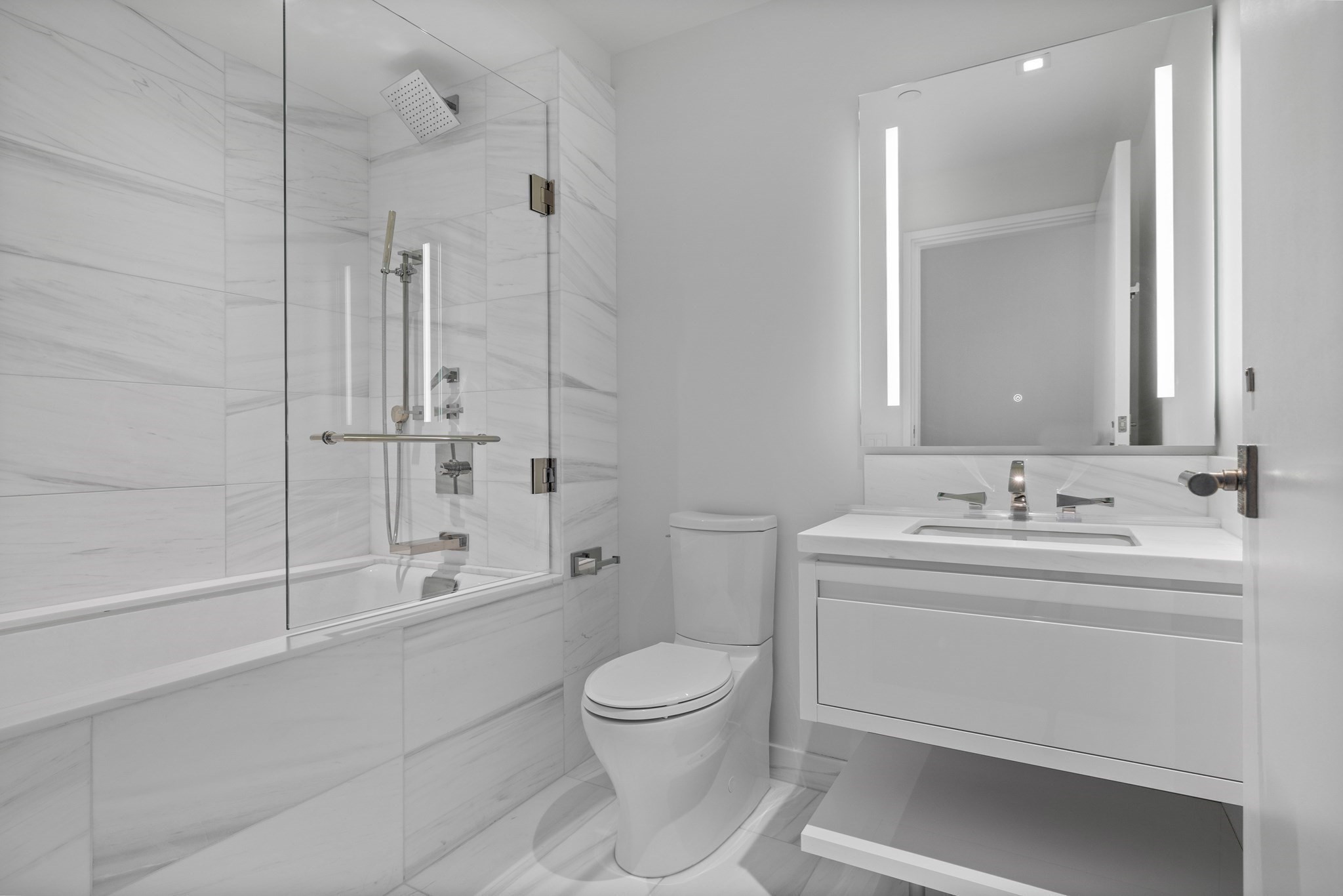 150 Seaport Blvd # D Property Photo 6