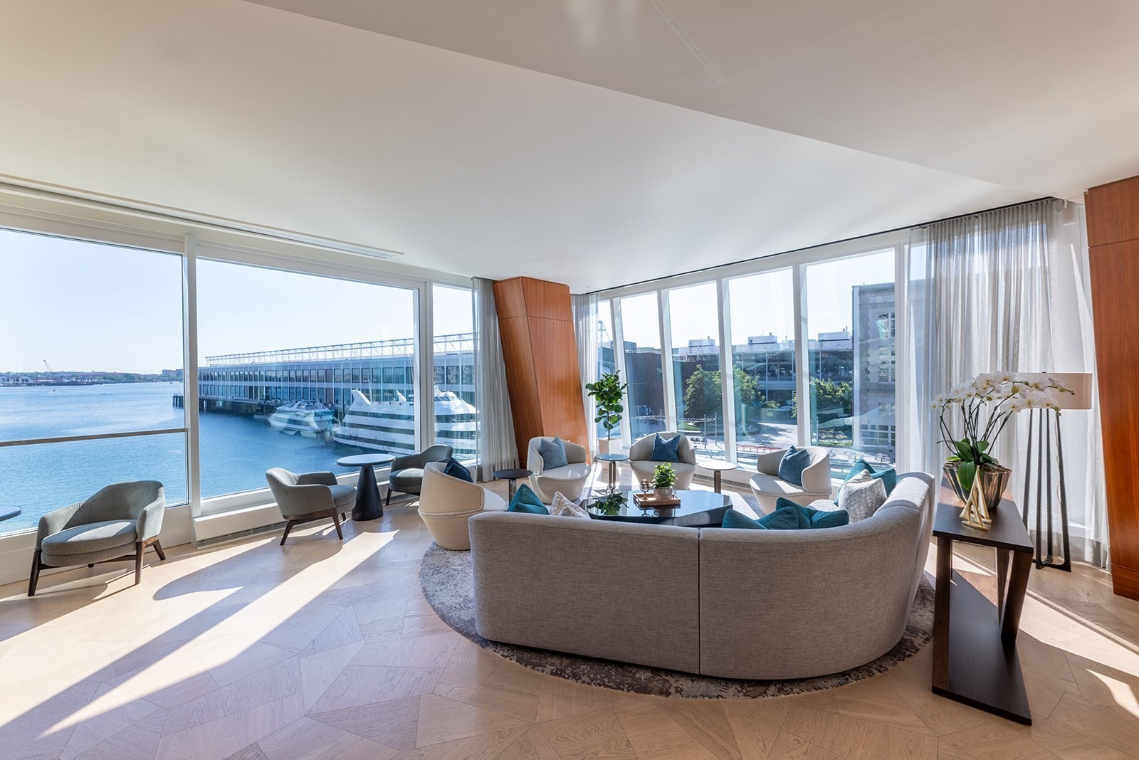 150 Seaport Blvd # D Property Photo 12