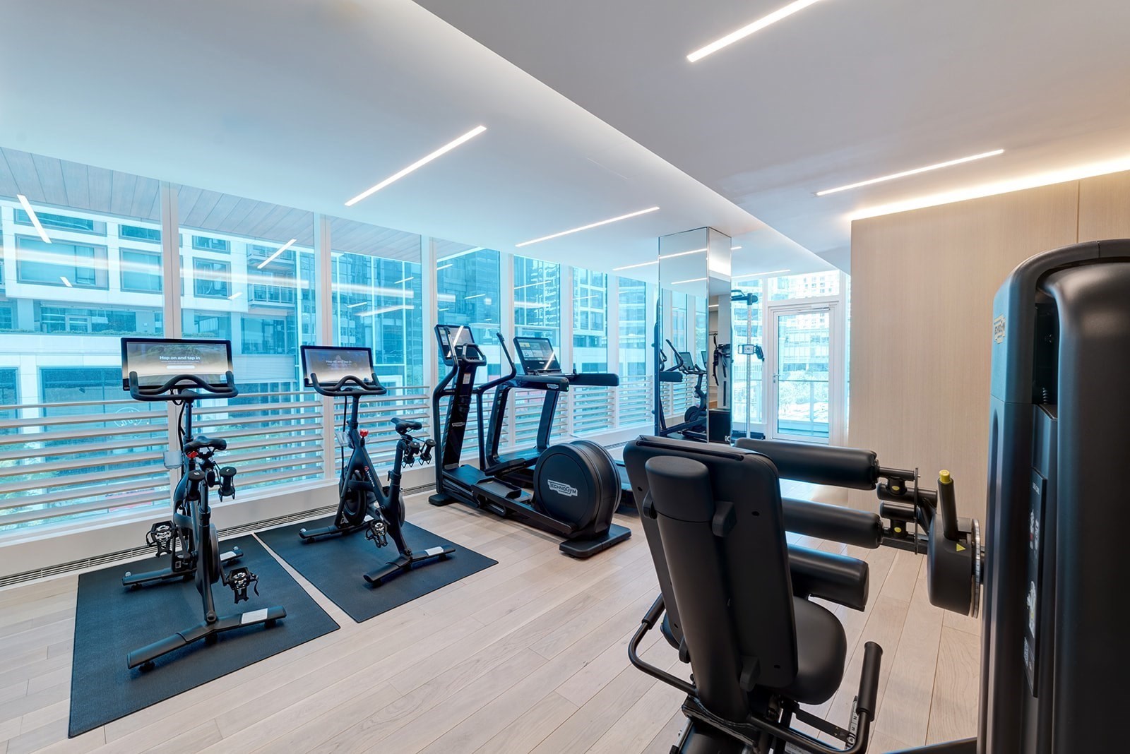 150 Seaport Blvd # D Property Photo 16