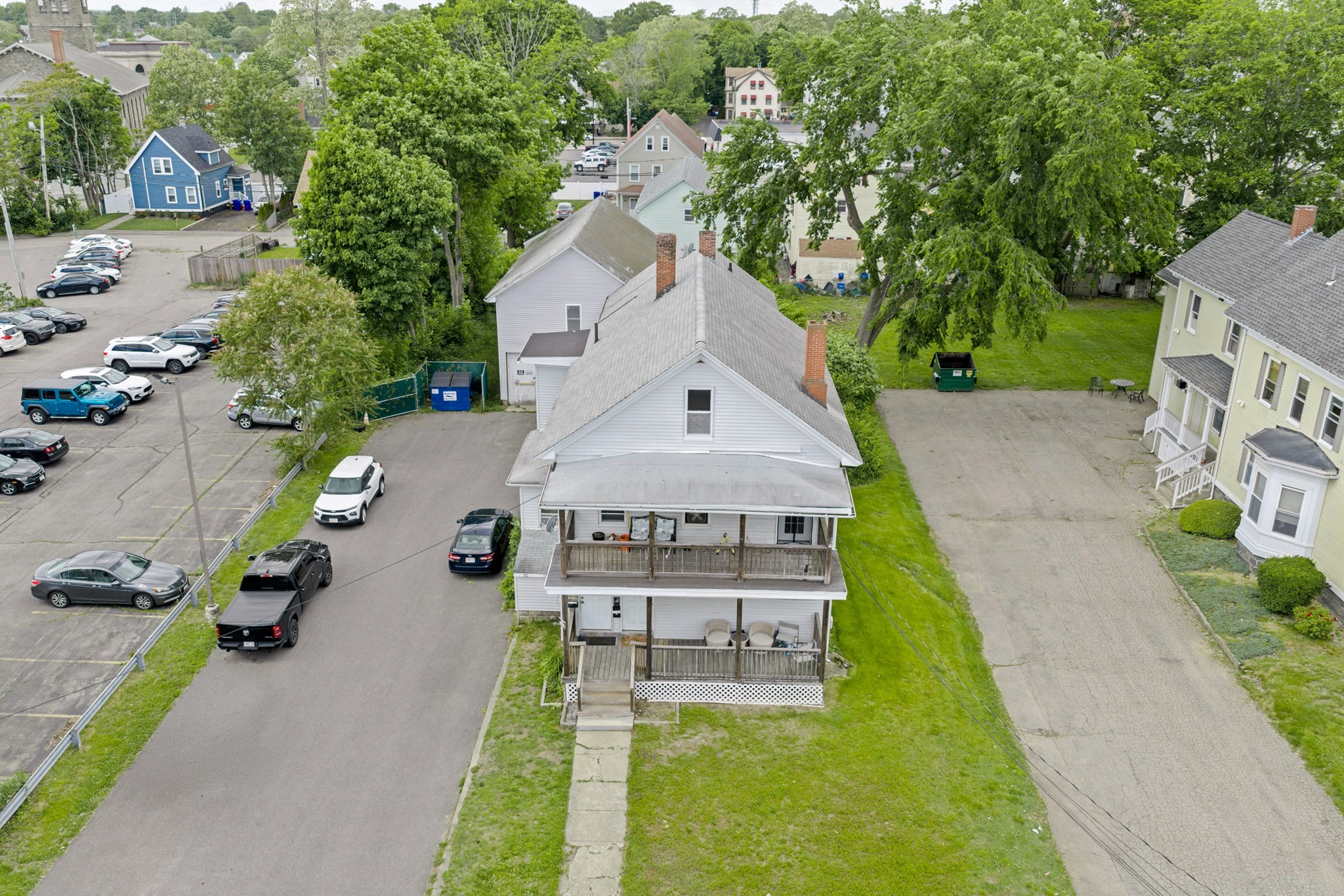 66 School St Property Photo 2