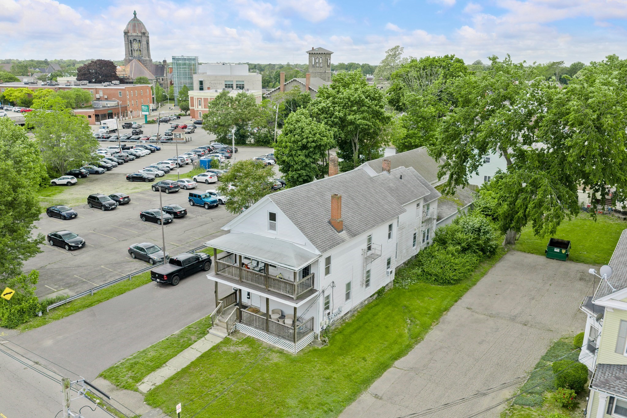 66 School St Property Photo 3