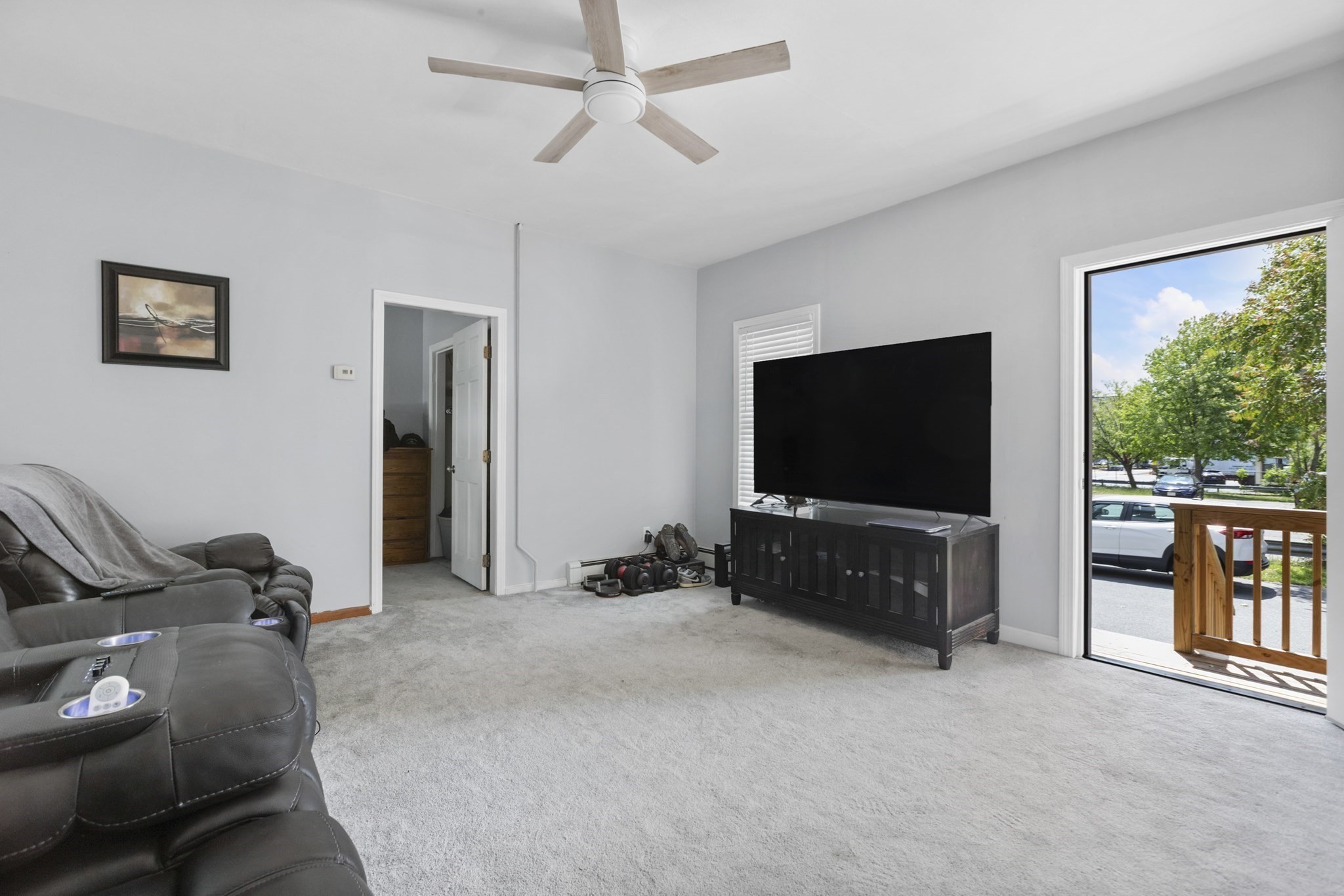 66 School St Property Photo 13