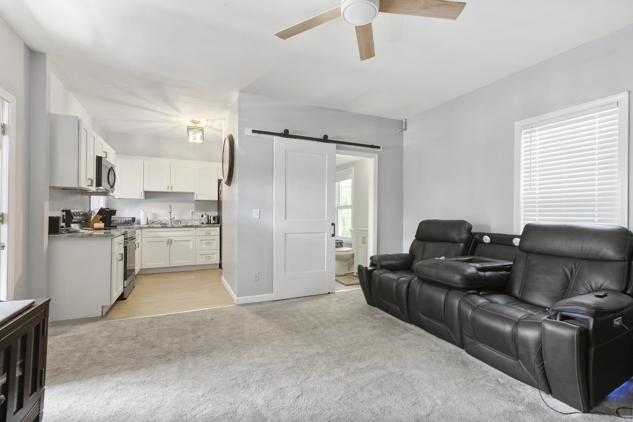 66 School St Property Photo 15