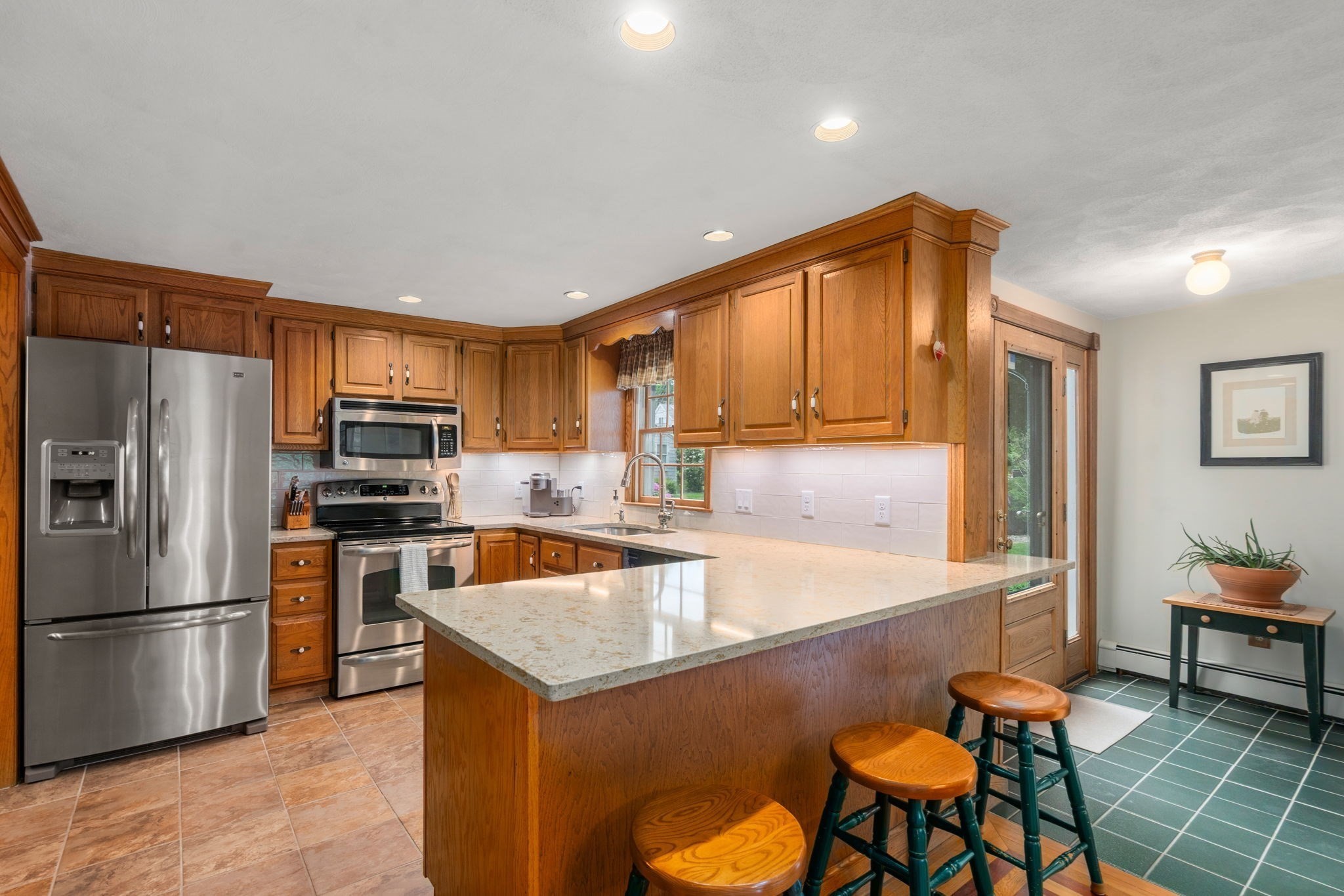 18 Ivy Rd Property Photo 4