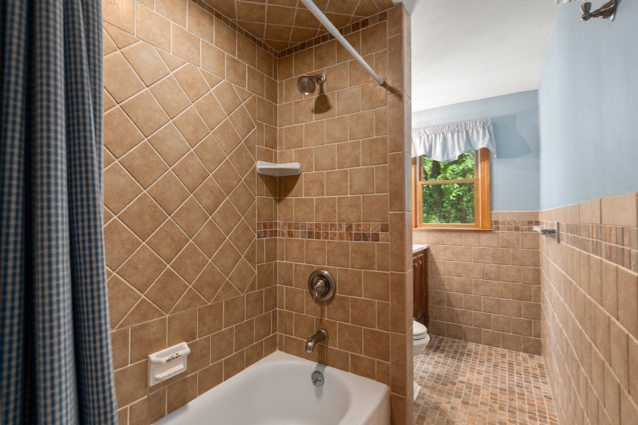 18 Ivy Rd Property Photo 21