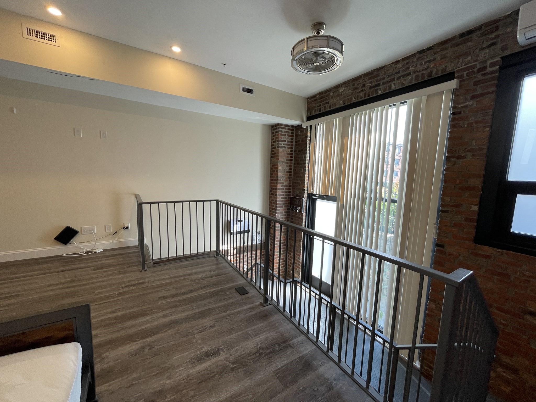 1028 Commonwealth Ave # 102 Property Photo 8