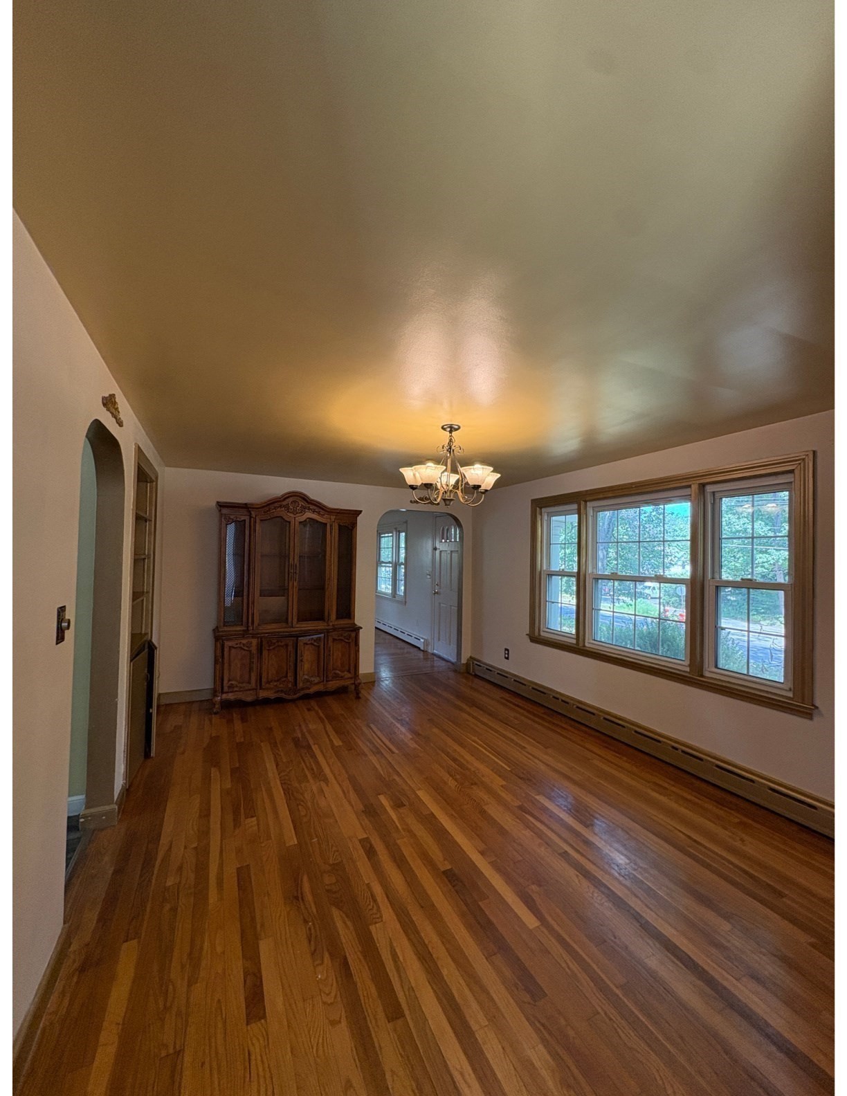 485 Central Street Property Photo 8