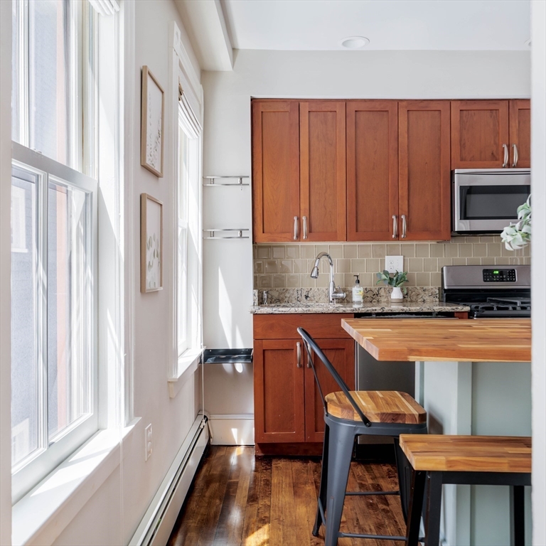 87 Kinnaird St. # 2 Property Photo 12