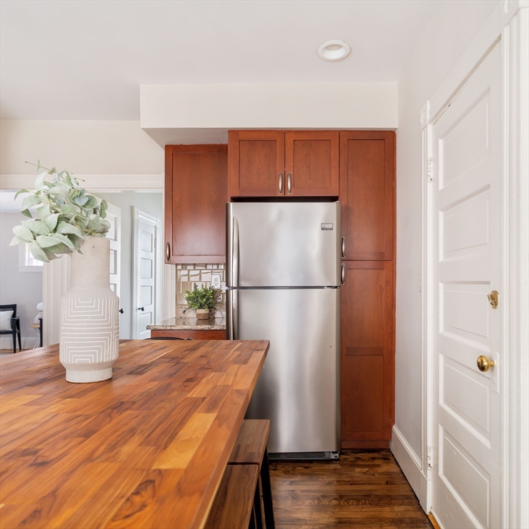 87 Kinnaird St. # 2 Property Photo 14