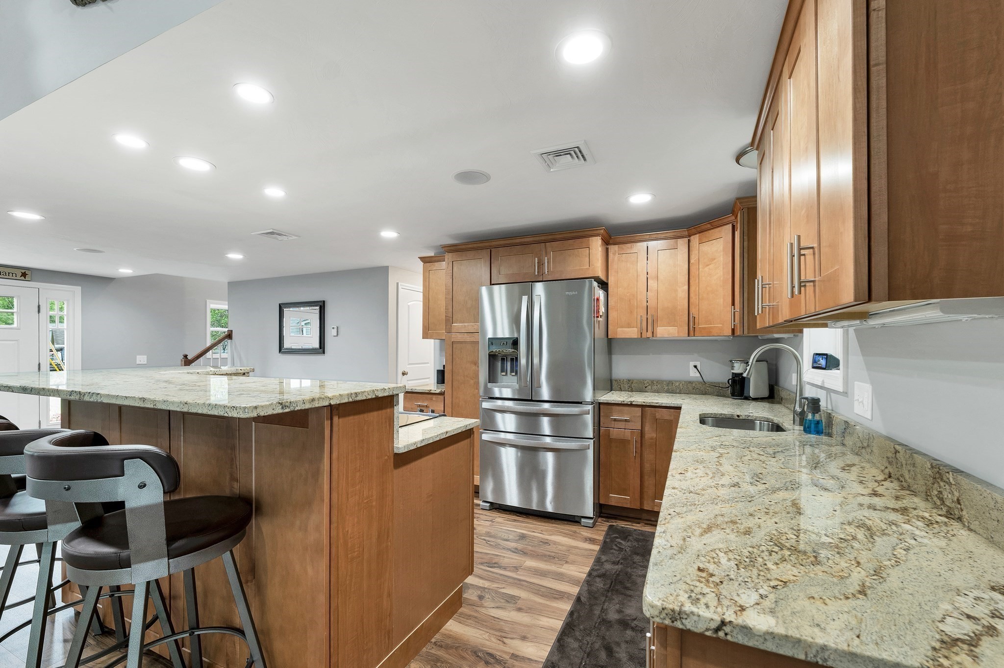 3 5th Street Property Photo 8