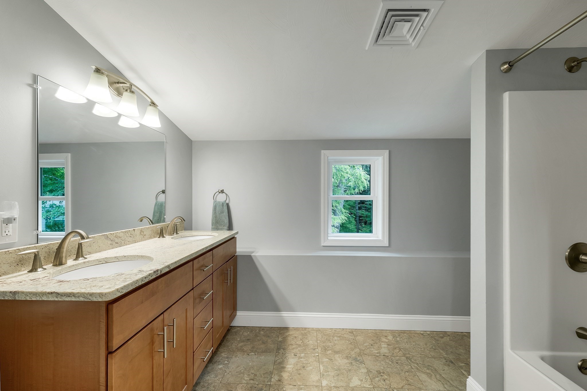 3 5th Street Property Photo 26